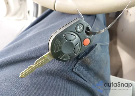 2011 Ford Escape Xlt from USA, damaged, VIN 1FMCU0D70BKA47573